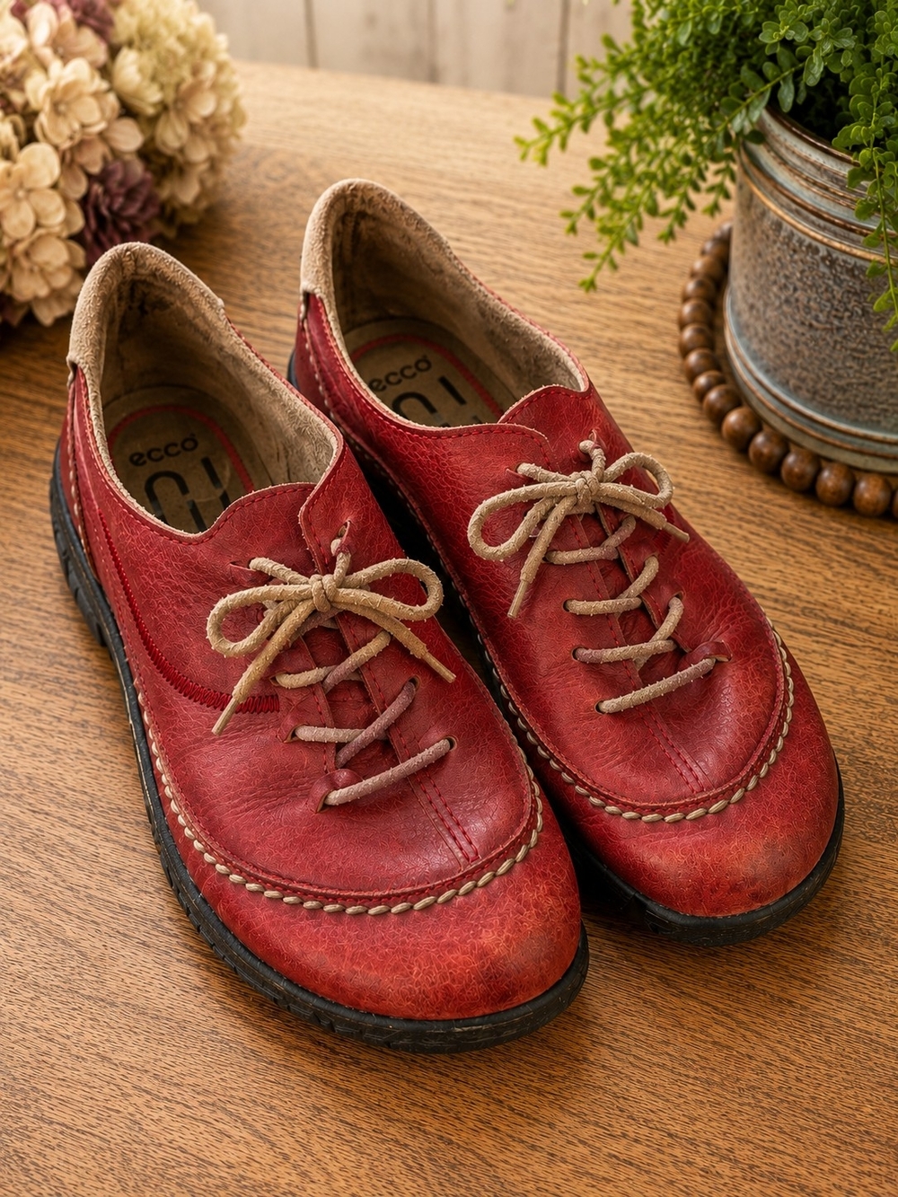 ECCO Red Leather Lace-Up Comfort Shoes EU 39